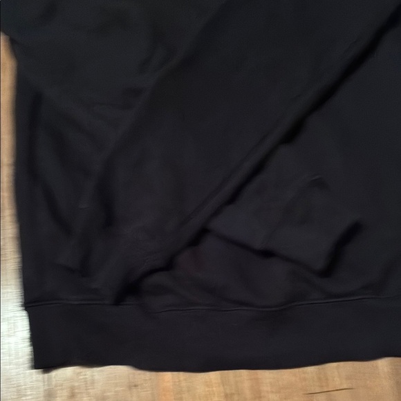 The North Face Black Crewneck with Red Chicago Design - Picture 5 of 11